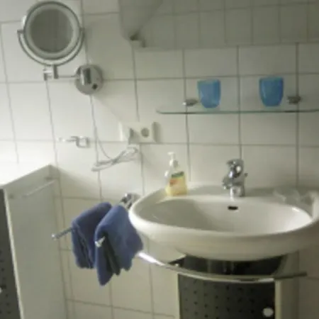 Strudthoff Apartment *